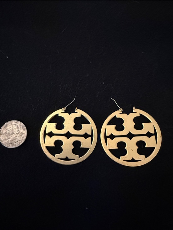 Tory Burch Jewelry - Tory Burch Miller Hoop
